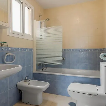 Apartamento Beautiful 2 Bedroom Flat With Sunny Balcony Fuengirola